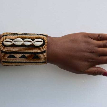 MATEKA Cowrie shell leather bracelet